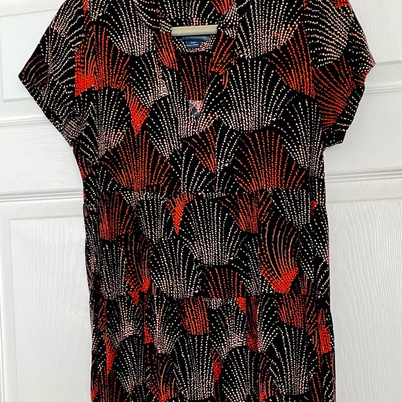 Anthropologie Dresses & Skirts - Maeve shift dress, flowy and light weight. Size M